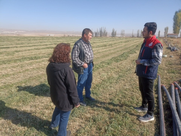 Çiftçilere ürün ekimi ve hasat konusunda bilgilendirme yapıldı
