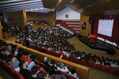 TEDx etkinlikleri, katılımcıların ilham verici konuşmalarıyla sona erdi
