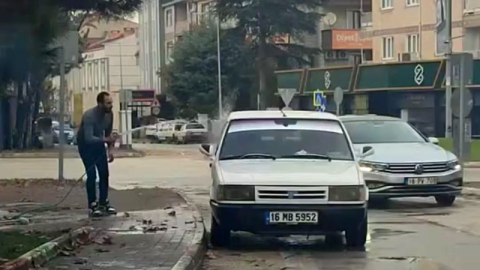 Aracını sokak çeşmesinde yıkayan sürücüye ceza yağdı